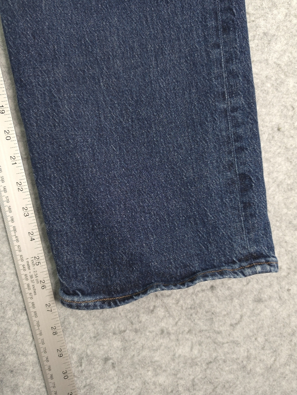 Agolde Ren Relaxed Straight Jeans In Echo Dark Blue Denim - Picture 9 of 9